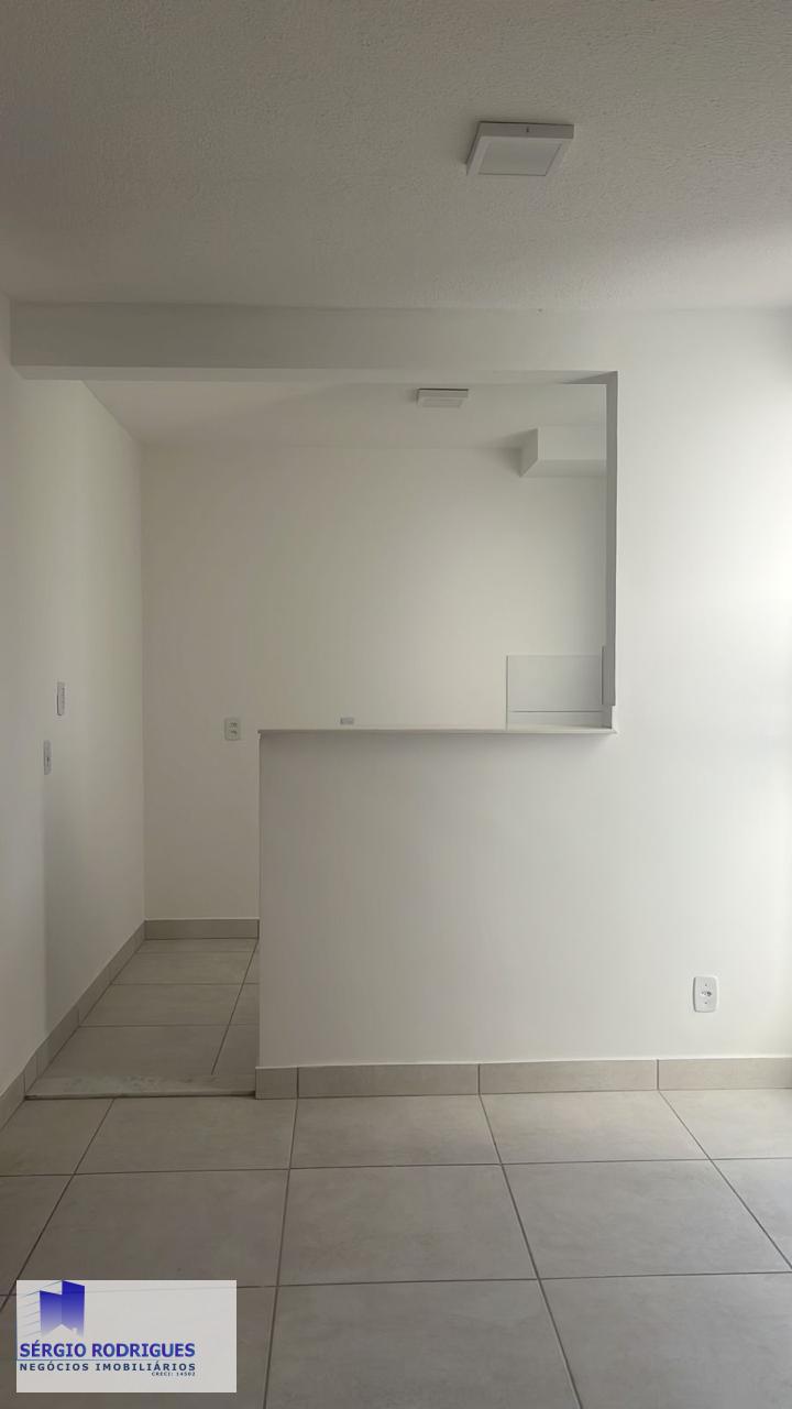 Vendo Apartamento em Candeias, 2 Quartos, Condomínio Recanto do Sol,  com Piscina e Churrasqueira - Sérgio Rodrigues Corretor de Imóveis