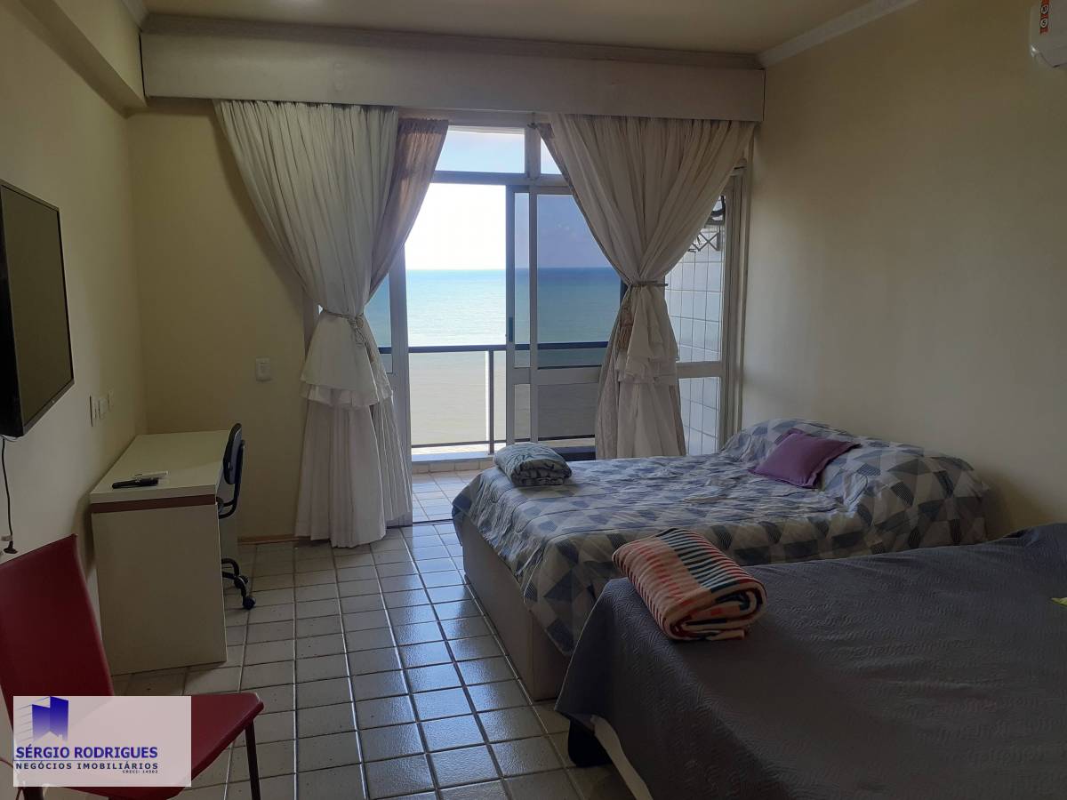 Vendo Apartamento Flat a Beira Mar de Piedade, 1 Quarto, Mobiliado, No Golden Beach com Piscina - Sérgio Rodrigues Corretor de Imóveis