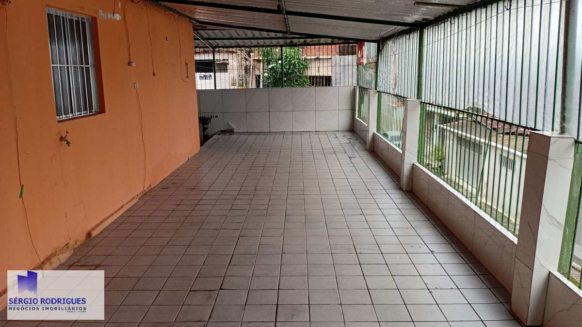Vendo Casa com 2 Quartos no Ibura - UR1 - Oportunidade Única - Sérgio Rodrigues Corretor de Imóveis